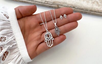 Joyas de oro 14k y su relación con la espiritualidad: amuletos y símbolos sagrados